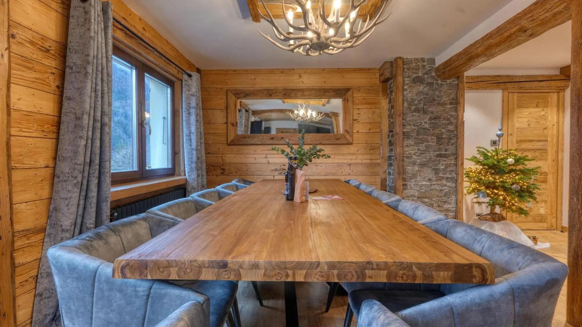 *Nouveau* Chalet Chamonix Cottage فرنسا